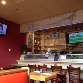 Ocean Sushi - Interior during lunch hours. - Sushi Bars Near Me - Melrose, Massachusetts Ocean Sushi - Interior during lunch hours. - Sushi Bars Near Me - Melrose, Massachusetts