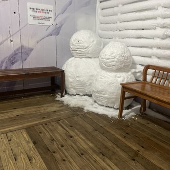 King Spa & Sauna - Ice room - Day Spas Near Me - Dallas, Texas King Spa & Sauna - Ice room - Day Spas Near Me - Dallas, Texas