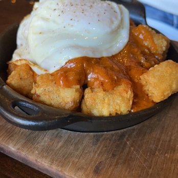 Bosscat Kitchen & Libations - Tots with chorizo - New American Near Me - Houston, Texas Bosscat Kitchen & Libations - Tots with chorizo - New American Near Me - Houston, Texas