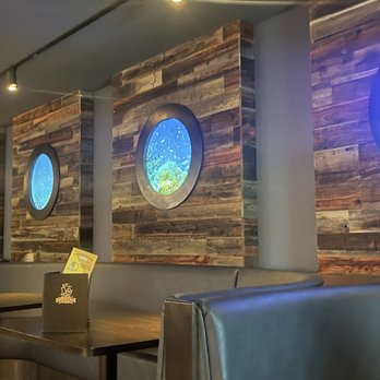 Flowing Tide Pub 8 - Sports Bars Near Me - Las Vegas, Nevada