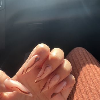 Chic Nails Lounge - Nails - Nail Salons Near Me - Irving, Texas