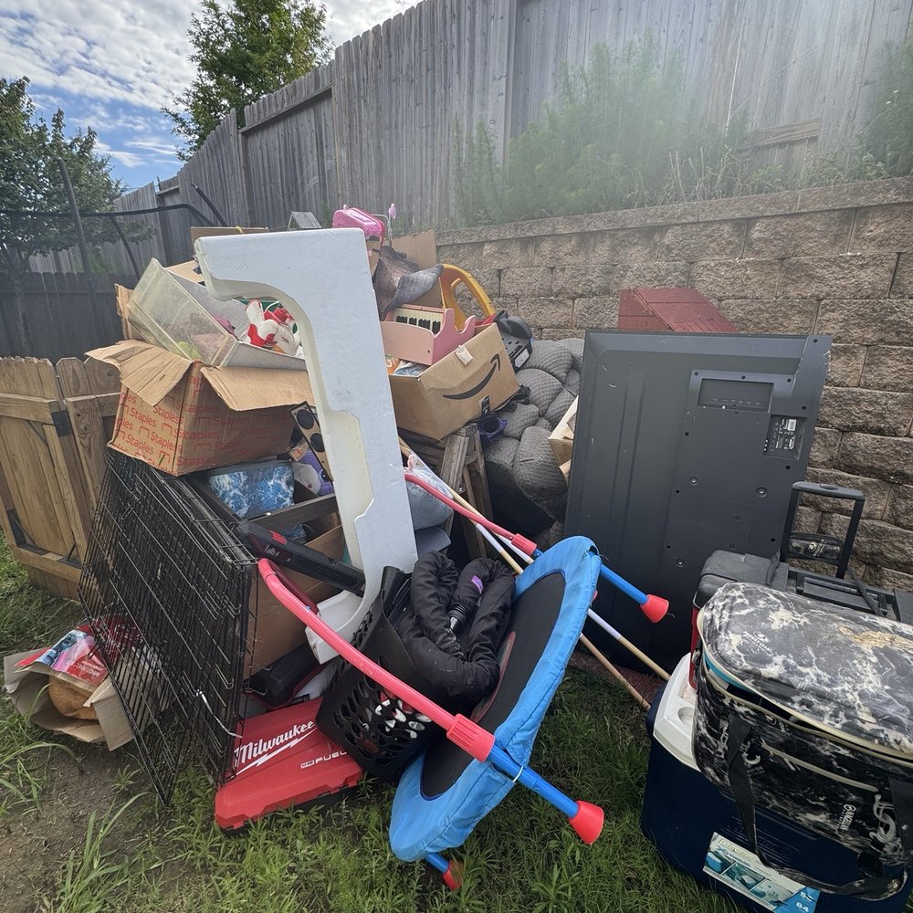 Correa Junk Removal Services - Before - Junk Removal & Hauling Near Me - Willis, Texas Correa Junk Removal Services - Before - Junk Removal & Hauling Near Me - Willis, Texas