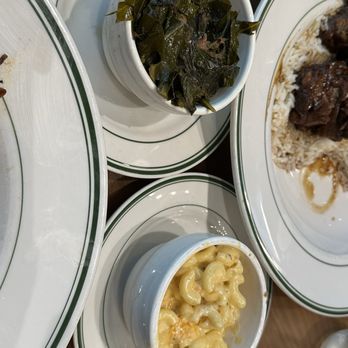 Fixins Soul Kitchen - Mac and Cheese Collard Greens - Soul Food Near Me - Tulsa, Oklahoma Fixins Soul Kitchen - Mac and Cheese Collard Greens - Soul Food Near Me - Tulsa, Oklahoma