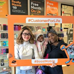 Family Wireless Services - #bestiphonedeals #nocontract