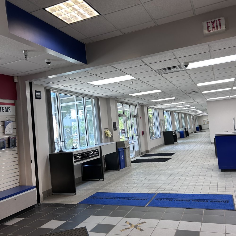 Postal Office - Lobby - Post Offices Near Me - Grand Forks, North Dakota