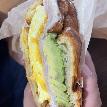 Kona Coffee District - Turkey, avocado, egg and cheddar - Coffee & Tea Near Me - Lake Forest, California