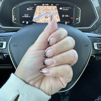 Peacock Nails - A closer look at the design and shape :) I'm obsessed! Exactly what I wanted. - Nail Salons Near Me - Lemon Grove, California Peacock Nails - A closer look at the design and shape :) I'm obsessed! Exactly what I wanted. - Nail Salons Near Me - Lemon Grove, California