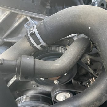 Florida’s Best Mobile Auto Repair - New serpentine belt - Auto Repair Near Me Florida’s Best Mobile Auto Repair - New serpentine belt - Auto Repair Near Me
