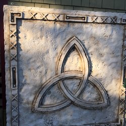 The Crystal Closet - Beautiful holy trinity before entering