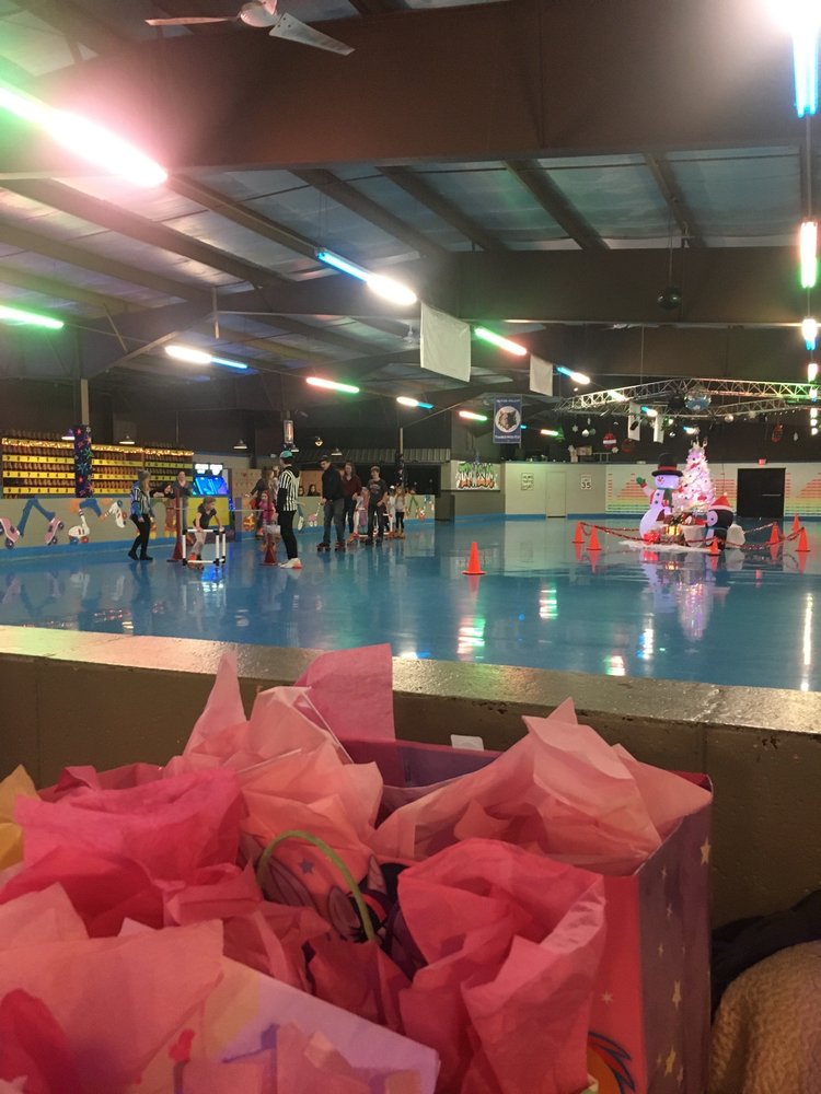 TRAXSIDE SKATING 14 Photos & 11 Reviews 637 S Kane St, Burlington