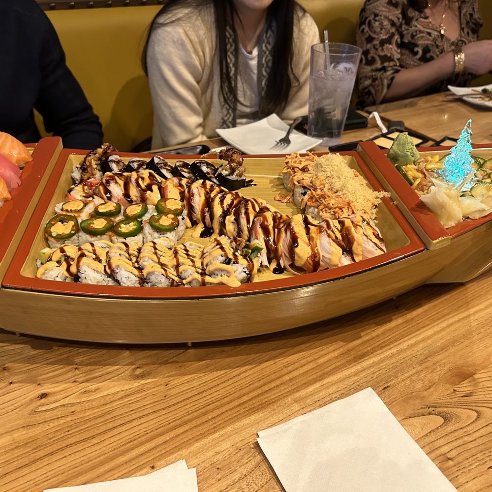 Thai Esan 2 & Mango Sushi - Godfather and Fiery Crunch - Sushi Bars Near Me - Fort Oglethorpe, Georgia