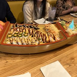 10) Fiery Crunch Roll