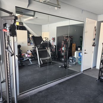 CR Glass - Garage Gym - Windows Installation Near Me - Calimesa, California CR Glass - Garage Gym - Windows Installation Near Me - Calimesa, California