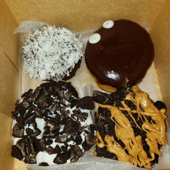 Voodoo Doughnut - Box of 4 Donuts - Donuts Near Me - Denver, Colorado Voodoo Doughnut - Box of 4 Donuts - Donuts Near Me - Denver, Colorado