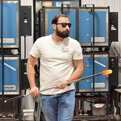 Caliente Hot Glass
