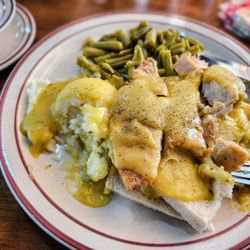 Leo's Family Restaurant - Hot turkey sandwich (from the senior menu)