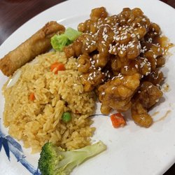 Lucky Star - Sesame chicken