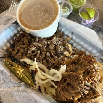 Tacos Los Vales - Vampiro de Asada and Vampiro de Birria - Tacos Near Me - Phoenix, Arizona