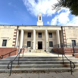 Dedham District Court
