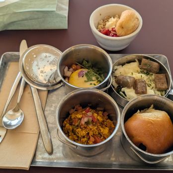 Capital One Lounge at Denver - Breakfast! - Airport Lounges Near Me - Denver, Colorado Capital One Lounge at Denver - Breakfast! - Airport Lounges Near Me - Denver, Colorado