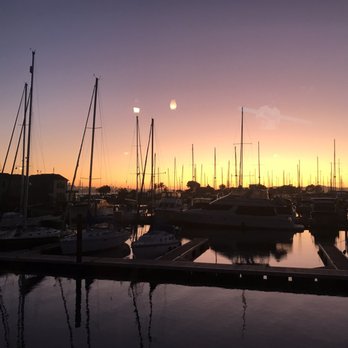 Trader Vic's - Sunset from the bar - Hawaiian Near Me - Emeryville, California Trader Vic's - Sunset from the bar - Hawaiian Near Me - Emeryville, California
