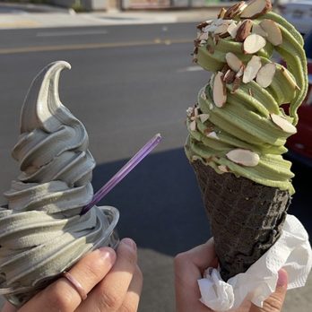 The Pond - Ice Cream & Frozen Yogurt Near Me - Arcadia, California