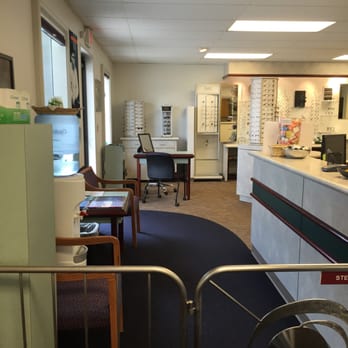 Hawthorne Vision Center - Glass selection - Optometrists Near Me - Portland, Oregon Hawthorne Vision Center - Glass selection - Optometrists Near Me - Portland, Oregon