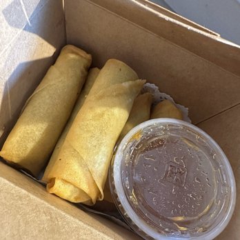 Thai Boom - Vegetable Egg Roll with Sweet & Sour sauce - Thai Near Me - Beverly Hills, California