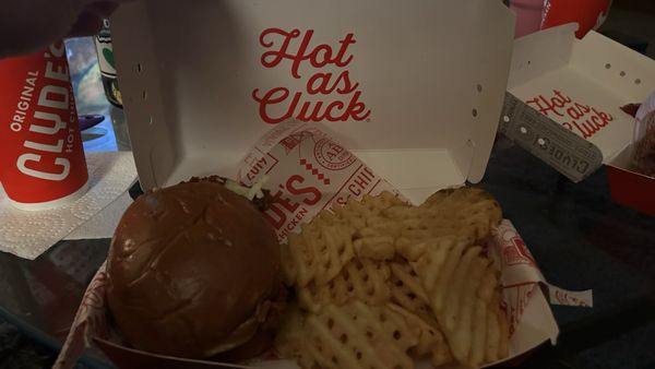 Original Clyde's Hot Chicken by null