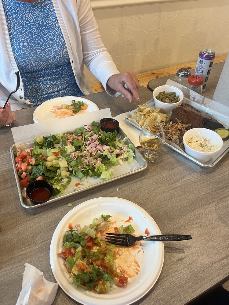 Papa B's Pizza & Barbecue Logo