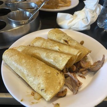 El Huequito - Mexican Near Me - México, D.F., DIF El Huequito - Mexican Near Me - México, D.F., DIF