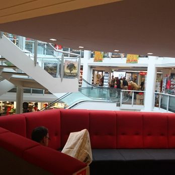 Hugendubel - Bookstores Near Me - Lübeck, SH
