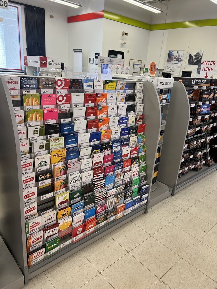 STAPLES Updated September 2024 21 Photos 12421 Pearl Rd