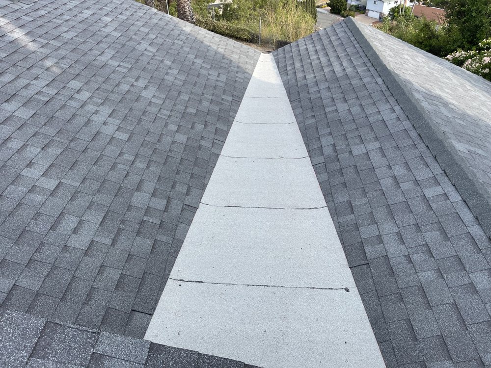 Slide of Adail Bastos Roofing