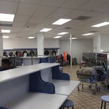 Oasis Laundromat - Plenty of folding tables - Laundromat Near Me - Henderson, Nevada Oasis Laundromat - Plenty of folding tables - Laundromat Near Me - Henderson, Nevada