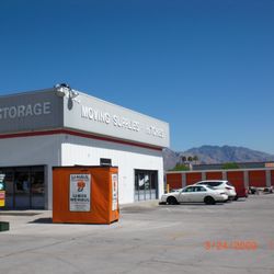 U-Haul Moving & Storage at Ina Rd