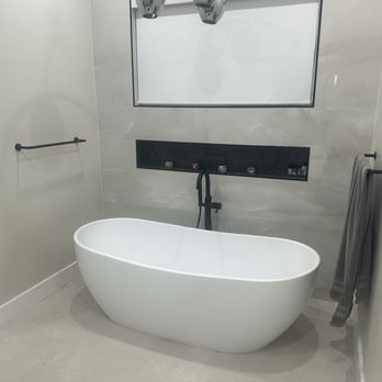 M & D Home Builders - General Contractors Near Me - Agoura Hills, California