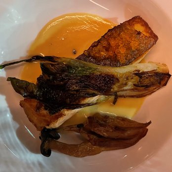 Mulberry Street Tavern - Salmon - Bars Near Me - Des Moines, Iowa