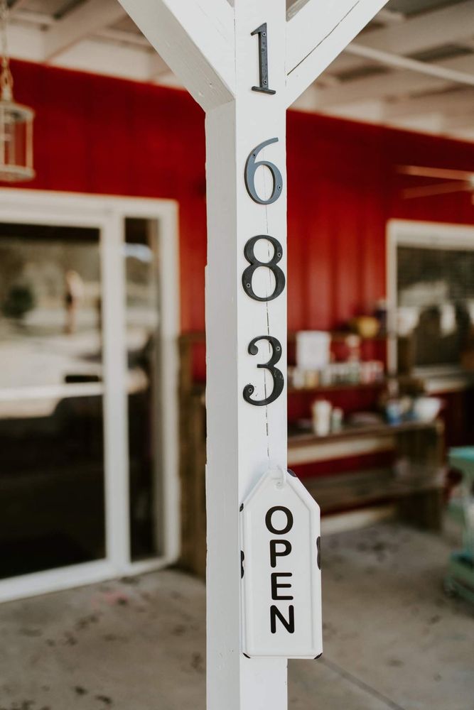 The Red Shed Market Image