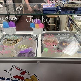 Around the Table Game Pub - Ice cream flavors - Pubs Near Me - Lynnwood, Washington Around the Table Game Pub - Ice cream flavors - Pubs Near Me - Lynnwood, Washington