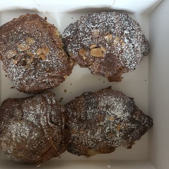 Délice Macarons - Desserts Near Me - Cranford, New Jersey