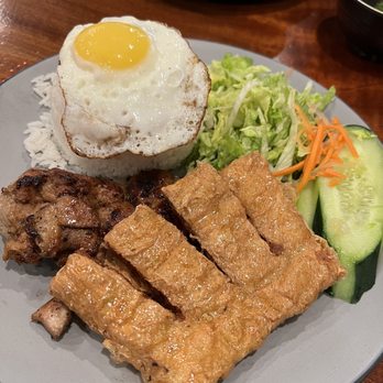 Pho Vallejo Noodle House - Chicken, egg, shrimp cake rice plate - Vietnamese Near Me - Vallejo, California