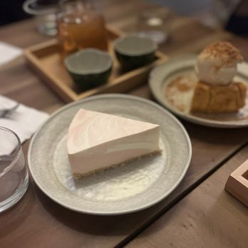 Duo Cafe - guava cheesecake - Cafes Near Me - New York, New York