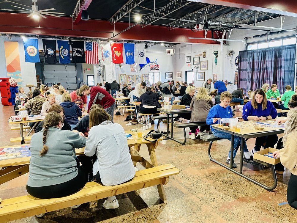 Bobbing Bobber Brewing Company Logo