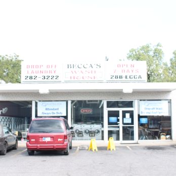 Becca's Wash House - Store Front - Laundromat Near Me - Jeffersonville, Indiana