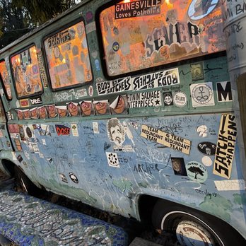 Satchel's Pizza - You can eat INSIDE here - Pizza Near Me - Gainesville, Florida