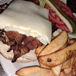 Photo of Country Way - Fremont, CA, United States. Bacon cheese burger .... yummm