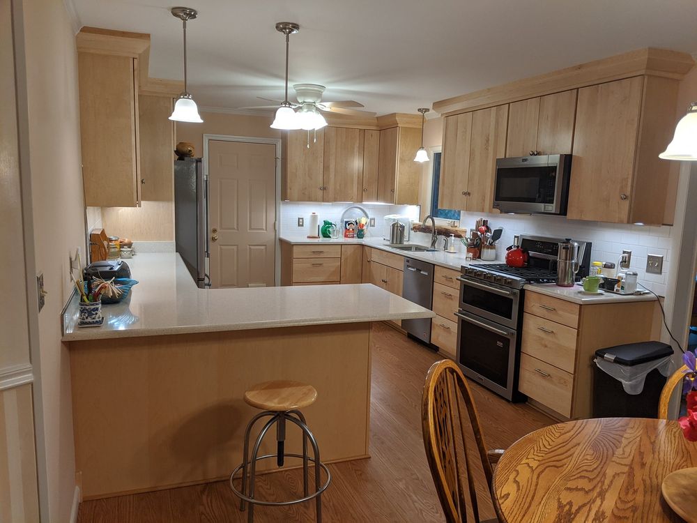 Slide of Craig Can Help