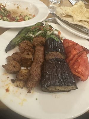 İmam Çağdaş Kebap Ve Baklava Salonu by null