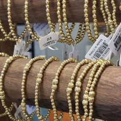 Apricot Lane Boutique- Bee Cave